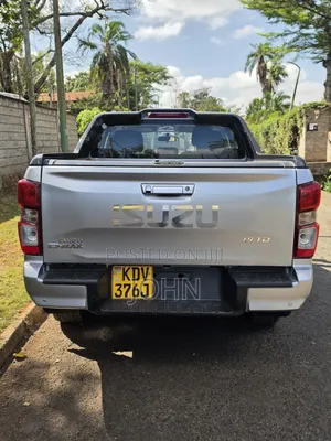 Isuzu D-MAX 2025 Nyeupe