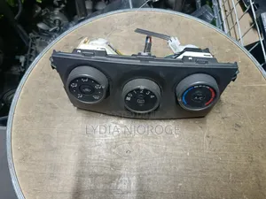 Toyota Axio AC Control Unit