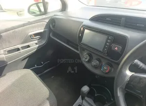 Toyota Vitz 1.0 FWD 5dr Hatchback 2020 Gray