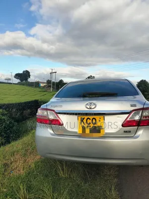 Toyota Premio 2011 Silver