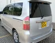 Toyota Noah 2009 Silver - 3