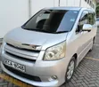 Toyota Noah 2009 Silver - 4