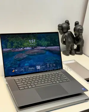 Laptop Mpya Dell Precision 5690: Intel Core Ultra 7, 32GB RAM, 512GB SSD