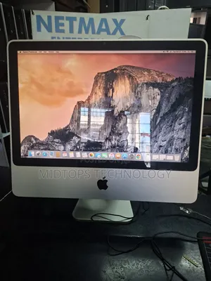 Apple iMac 21" Desktop Computer