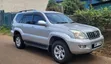 Toyota Land Cruiser Prado 3.0 D-4D 2006 Nyeupe - 2