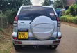 Toyota Land Cruiser Prado 3.0 D-4D 2006 Nyeupe - 3
