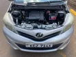 Toyota Vitz 2013 Nyeupe - 5