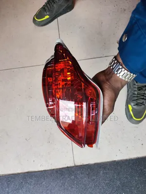 Lexus RX300/RX350 Rear Bumper Reflector Light
