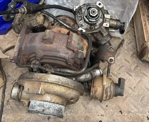 Injini ya Mitsubishi Fuso Canter 4P10 Turbo Intercooler