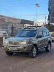 Nissan X-Trail 2006 Gray - 1