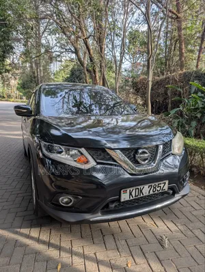 Nissan X-Trail 2015 Nyeusi Inaketi Watu 7
