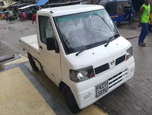 Nissan Vanette Clipper 2011 White