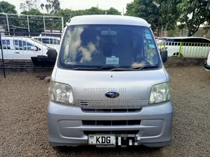 Suzuki Every Wagon 2014 Nyeupe