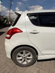 Suzuki Swift 2015 White - 5