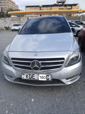 Mercedes-Benz B-Class B180 2014