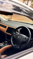 Honda Vezel 1.5 Hybrid SUV 2019 Nyeupe - 1