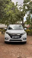 Honda Vezel 1.5 Hybrid SUV 2019 Nyeupe - 3