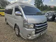 Toyota HiAce 2015 Nyeupe - 2