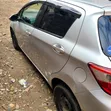 Toyota Vitz 2017 Nyeupe - 3