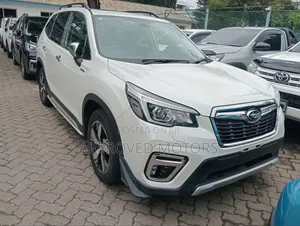 Subaru Forester 2019 White