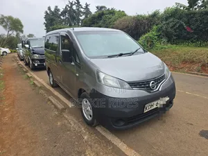 Nissan NV200 2015 Van ya Mizigo