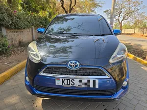 Toyota Sienta Hybrid 2018 Black