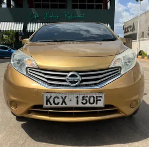 Nissan Note 2012 Dhahabu