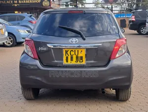 Toyota Vitz 2014 Grey