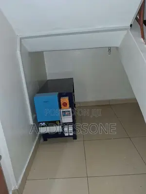 Nyumba ya Vyumba 4 vya Kulala kwa Upangaji Runda Mimosa