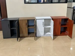 Boss Office Products Credenza/Kabati la Ofisi la Mbao