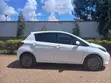 Toyota Vitz 2015 Nyeupe - 4