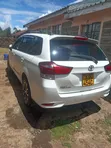Toyota Corolla Fielder 2017 White - 1