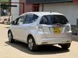 Honda Fit 2012 Nyeupe - 3