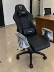 Boss Office Products Kiti Nyeusi cha Michezo - 1