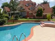 Nyumba ya Kifahari Vyumba 6 Runda Estate Inauzwa - 1
