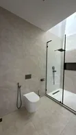Ghorofa ya Vyumba 5 Iliyo na Samani kwa Uuzaji Runda - 5
