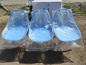 Kiti cha Eames cha Plastiki chenye Mtindo