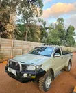 Toyota Hilux 2012 Silver - 2