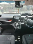 Toyota Sienta 2016 Black - 2