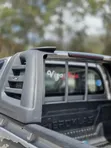 Toyota Hilux 2019 Nyeusi - 1