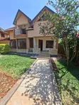 Maisonette ya Vyumba 4 vya Kulala Kupangishwa Muthaiga North - 2