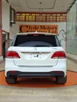Mercedes-Benz GLE-Class 2017 White - 3