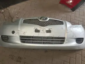 Bampa ya Mbele ya Toyota Vitz 2005