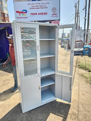 Boss Office Products Kabati la Nusu Kioo
